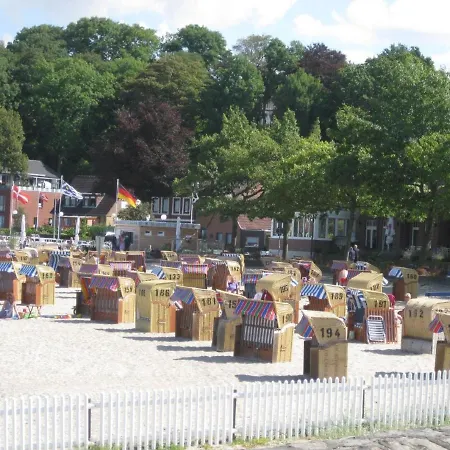 Geniessen Sie Erholsame Ferien Zwischen Stadt Und *